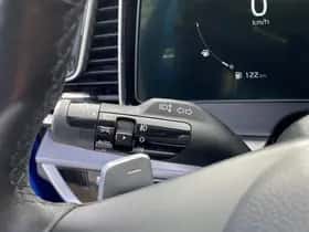 Kia Sportage (2022) thumbnail 101