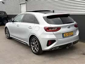 Kia Ceed (2019) thumbnail 36