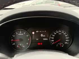 Kia Sportage (2016) thumbnail 12