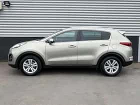 Kia Sportage (2016) thumbnail 4