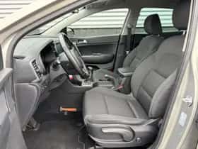 Kia Sportage (2016) thumbnail 7