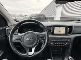 Kia Sportage (2016) thumbnail 10