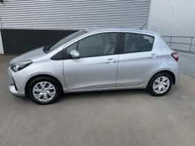 Toyota Yaris (2018) thumbnail 4