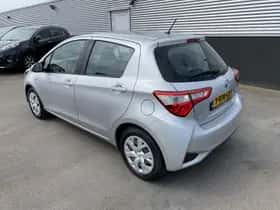 Toyota Yaris (2018) thumbnail 7