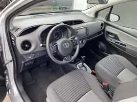 Toyota Yaris (2018) thumbnail 73