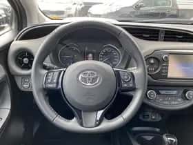 Toyota Yaris (2018) thumbnail 76