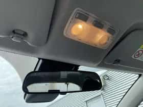Toyota Yaris (2018) thumbnail 95