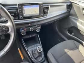 Kia Rio (2018) thumbnail 35