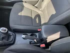 Kia Rio (2018) thumbnail 43