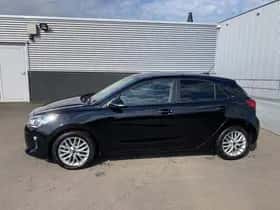 Kia Rio (2018) thumbnail 57