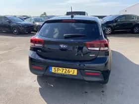Kia Rio (2018) thumbnail 59