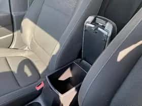 Kia Rio (2018) thumbnail 97