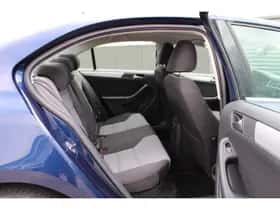 Volkswagen Jetta (2013) thumbnail 14