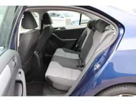 Volkswagen Jetta (2013) thumbnail 16