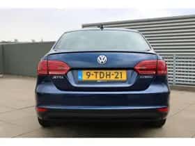 Volkswagen Jetta (2013) thumbnail 6