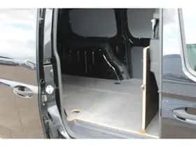 Volkswagen Caddy (2021) thumbnail 14