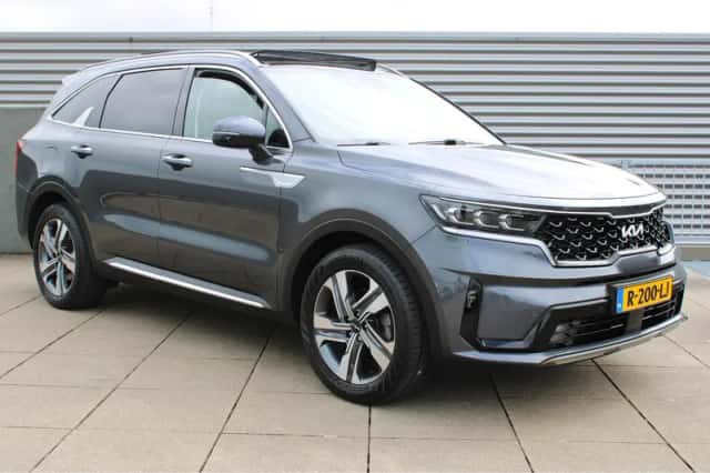 Kia Sorento (2022) thumbnail 2