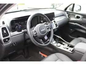 Kia Sorento (2022) thumbnail 12