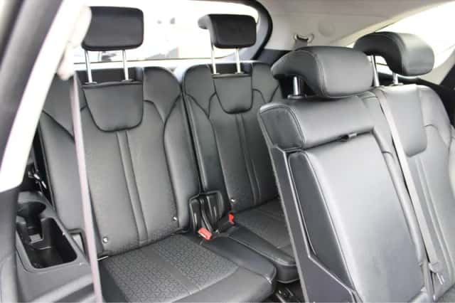 Kia Sorento (2022) thumbnail 14