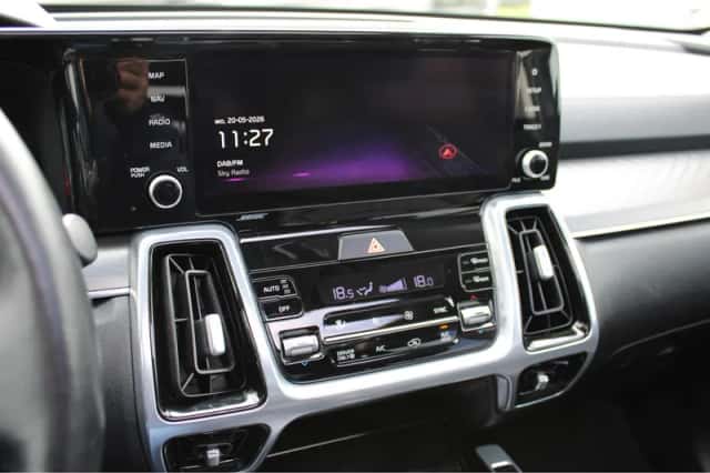 Kia Sorento (2022) thumbnail 24