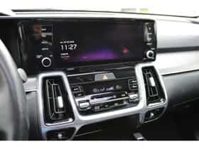 Kia Sorento (2022) thumbnail 24