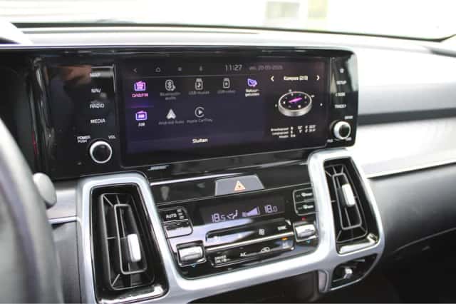 Kia Sorento (2022) thumbnail 28
