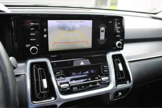 Kia Sorento (2022) thumbnail 29