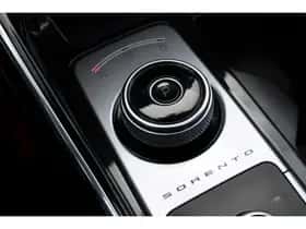 Kia Sorento (2022) thumbnail 34