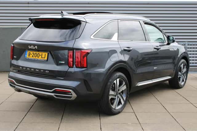 Kia Sorento (2022) thumbnail 7