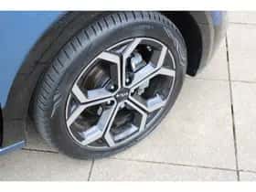 Kia Niro (2025) thumbnail 12