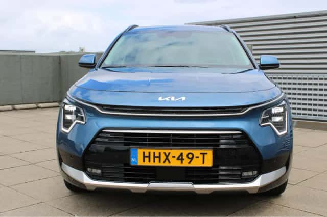 Kia Niro (2025) thumbnail 3