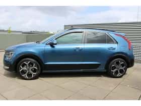 Kia Niro (2025) thumbnail 6