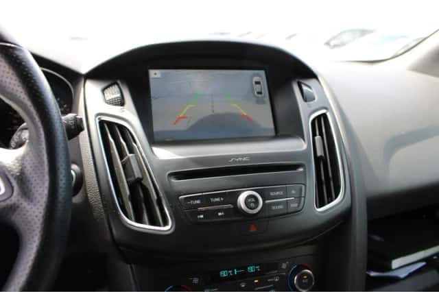 Ford Focus (2017) thumbnail 19