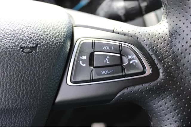 Ford Focus (2017) thumbnail 24