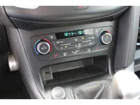 Ford Focus (2017) thumbnail 25