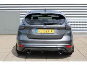 Ford Focus (2017) thumbnail 4