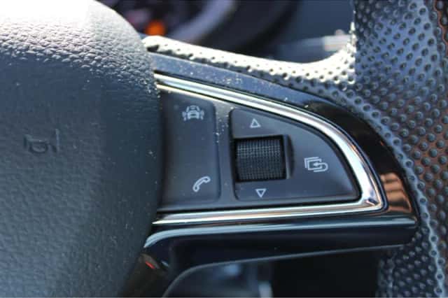 Škoda Octavia (2018) thumbnail 23