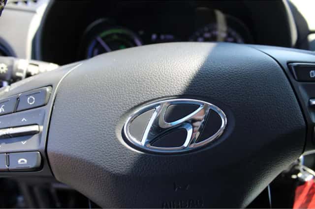 Hyundai Kona (2019) thumbnail 15