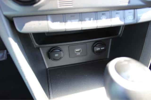 Hyundai Kona (2019) thumbnail 18
