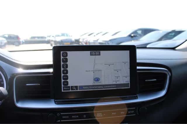 Kia Ceed Sportswagon (2018) thumbnail 25
