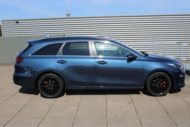 Kia Ceed Sportswagon (2018) thumbnail 6