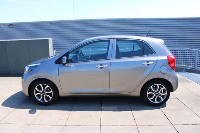 Kia Picanto (2017) thumbnail 3