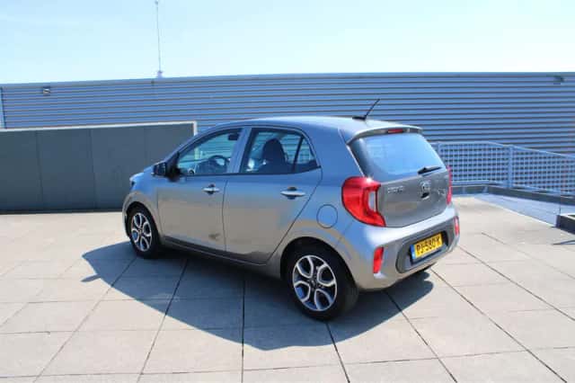 Kia Picanto (2017) thumbnail 4