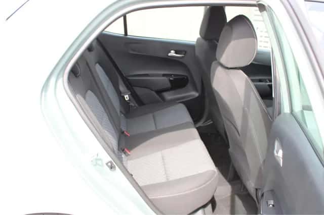 Kia Picanto (2025) thumbnail 12