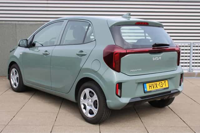 Kia Picanto (2025) thumbnail 5
