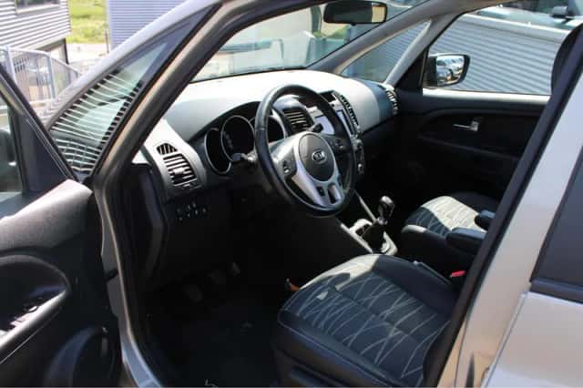 Kia Venga (2017) thumbnail 19