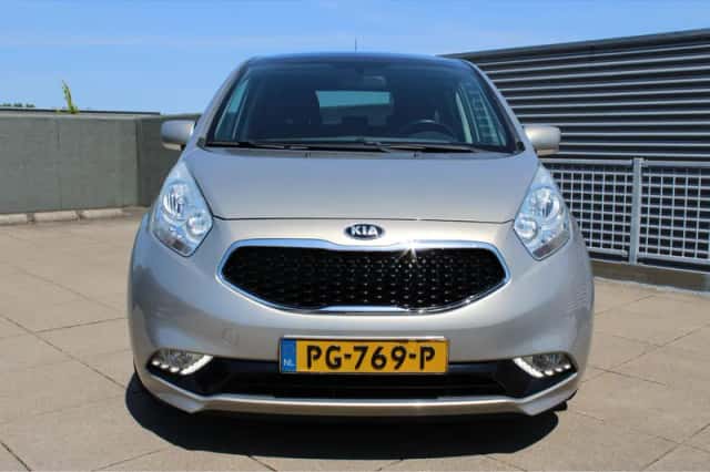 Kia Venga (2017) thumbnail 3
