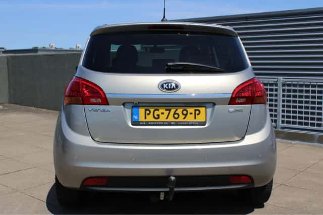 Kia Venga (2017) thumbnail 6