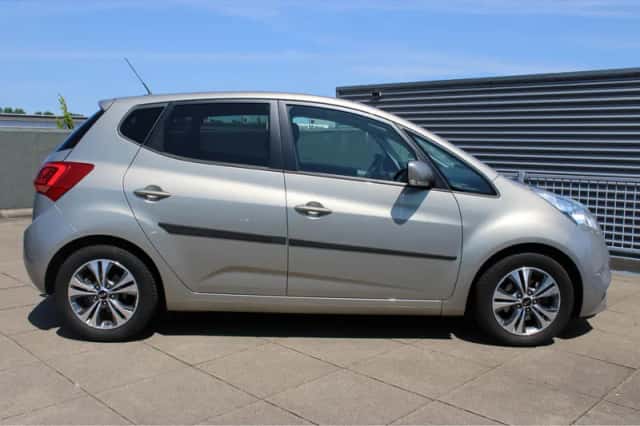 Kia Venga (2017) thumbnail 9