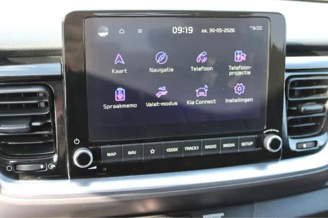 Kia Stonic (2021) thumbnail 21